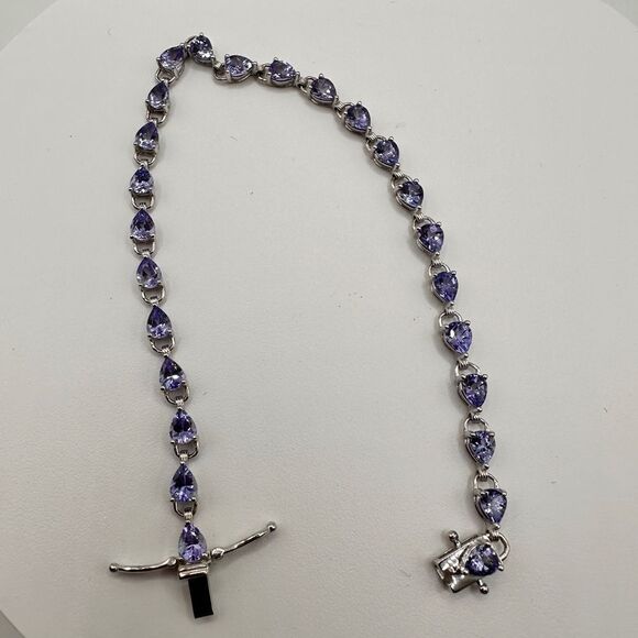 ESTATE PIECE! Genuine tanzanite, sterling silver stamped tennis bracelet! - Picture 3 of 7